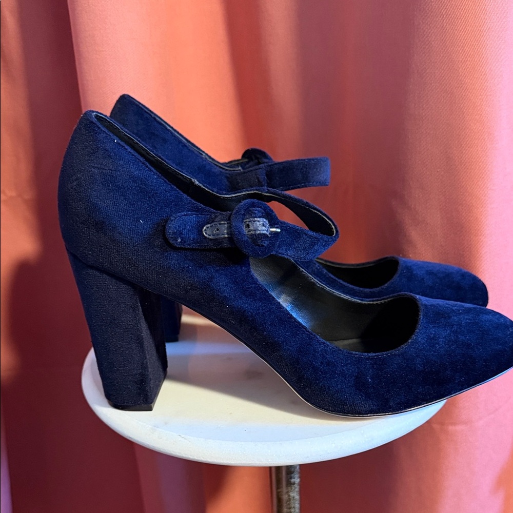 NWOT Lands' End Midnight Sapphire Velvet Block Heel Mary Janes Size 11 - Picture 3 of 11